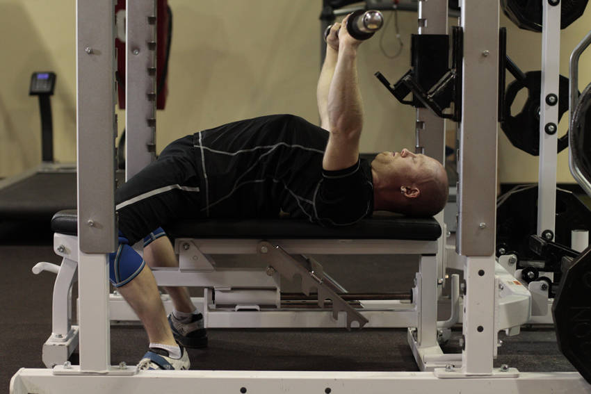 Paused Bench Press demonstration